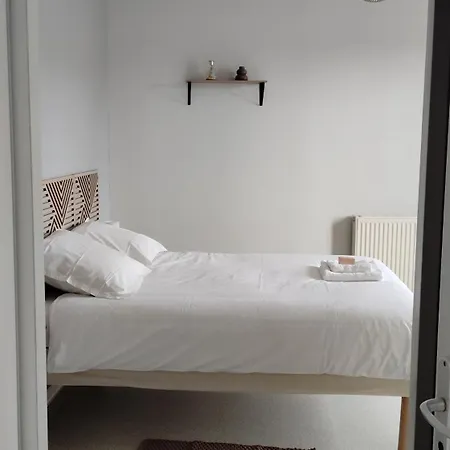 Ou Sdb Avec Exterieur Centre-ville Apartment