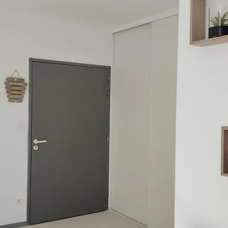 Ou Sdb Avec Exterieur Centre-ville