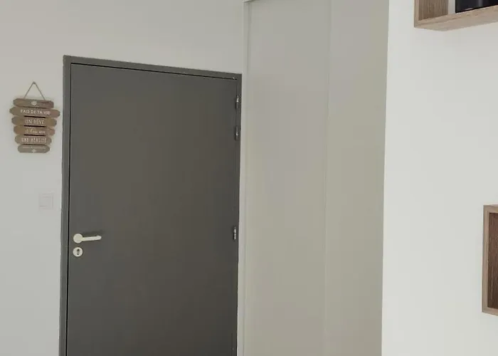 Ou Sdb Avec Exterieur Centre-ville