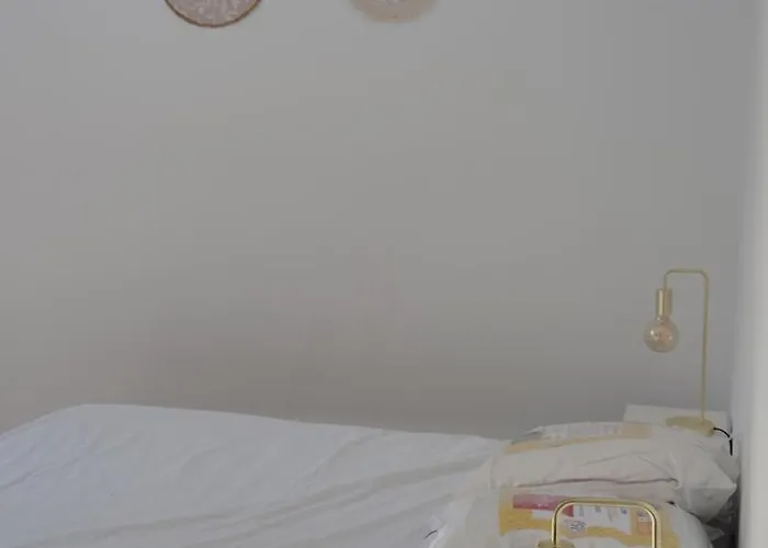 Ou Sdb Avec Exterieur Centre-ville Ribérac